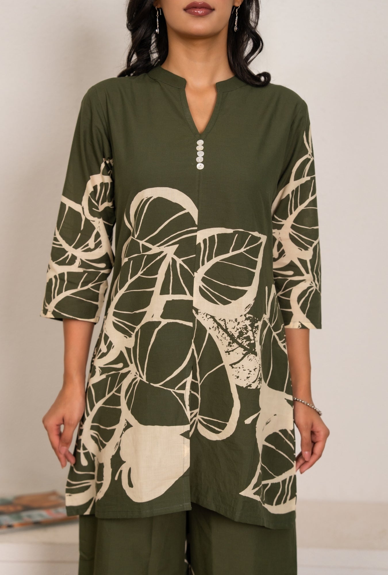 Royal Rhythm Mehndi Printed Cotton Co-ords Set