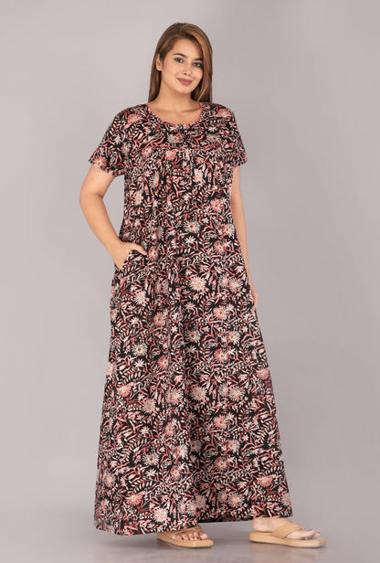 Berries Black Cotton Printed Nightwear Gowns