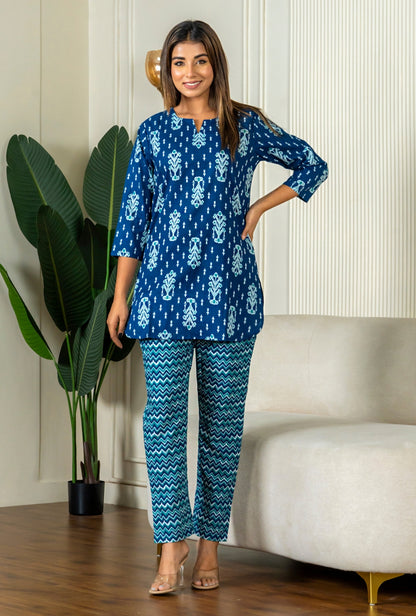 Ikat Infinity Blue Cotton Loungewear set