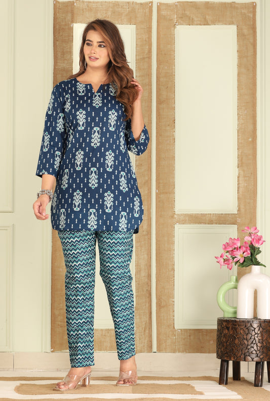 Ikat Infinity Blue Cotton Loungewear set