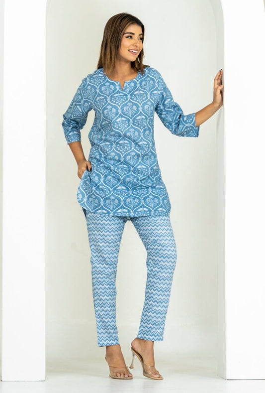 Flora Nook Grey Cotton Loungewear set